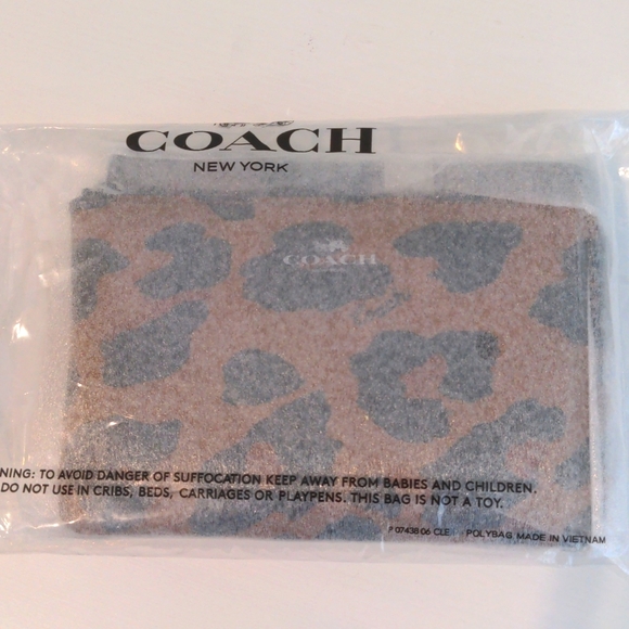 Coach Leopard Print Corner Zip Wristlet - Picture 2 of 6